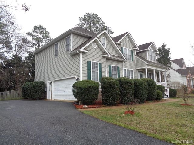 14401 Woodleigh Dr, Chester, VA 23831