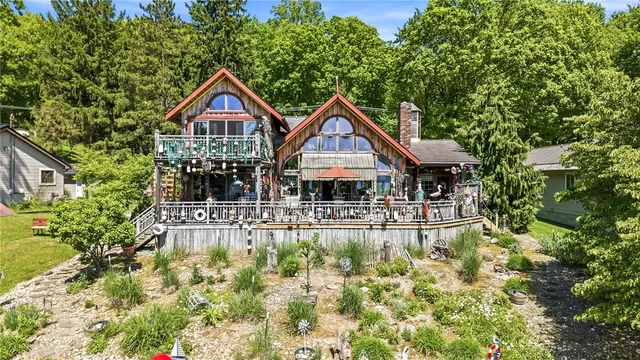 4621 E  Lake Rd, Jamestown, PA 16134