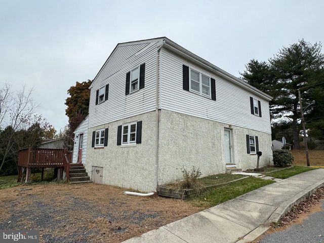 428 Fairview St, Stowe, PA 19464