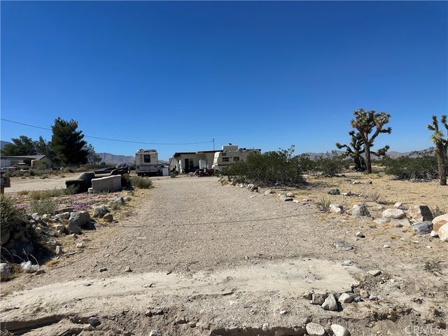 9474 Anza Trail Ave, Lucerne Valley, CA 92356