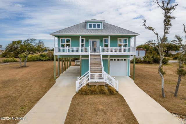 163 Sound Point Drive, Harkers Island, NC 28531