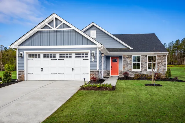 Grand Cayman Plan in Cameron Ridge Ranches, Columbia, SC 29209