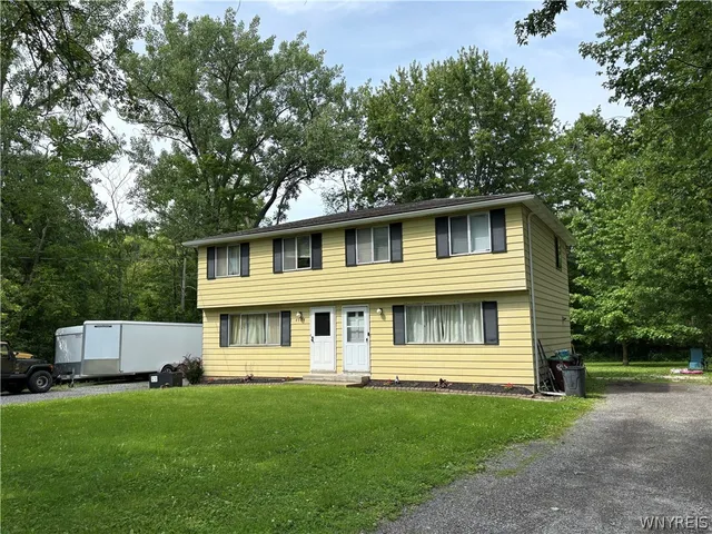 4884 Bussendorfer Rd, Orchard Park, NY 14127