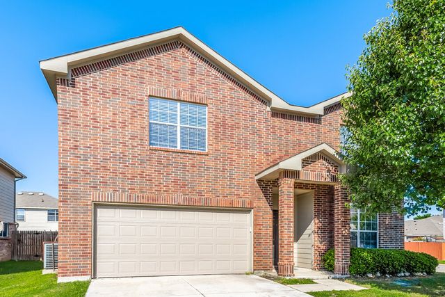 8500 Shallow Creek Dr, Fort Worth, TX 76179