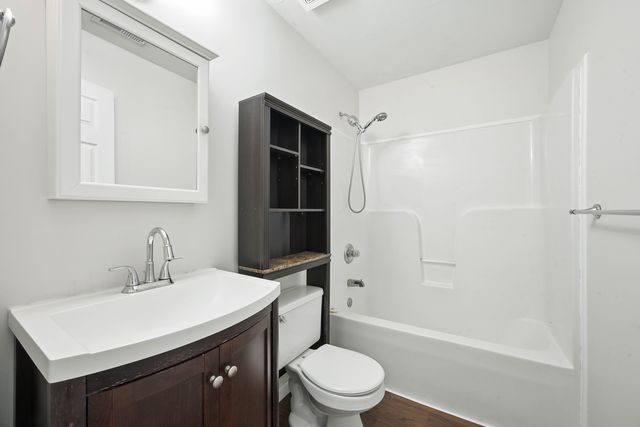 256 Executive Ave #A, Clarksville, TN 37042