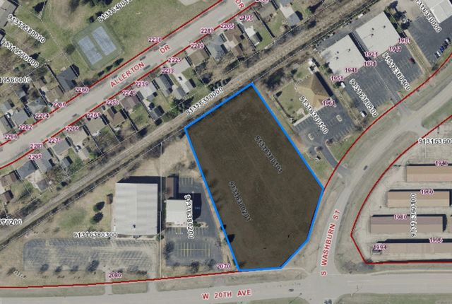 W  20th Ave, Oshkosh, WI 54904