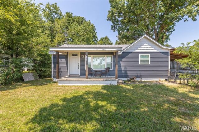 73 D St, Qulin, MO 63961