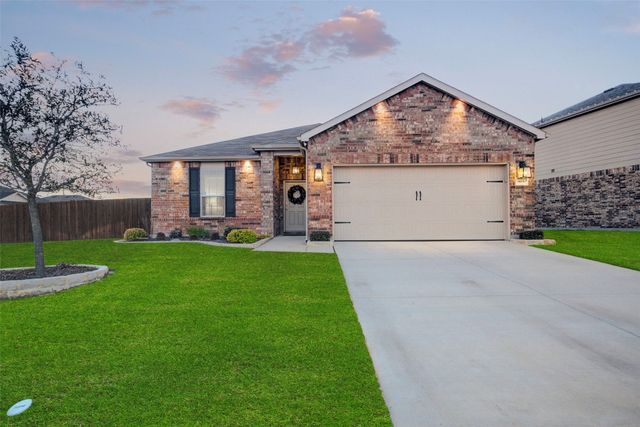103 Waxberry Dr, Fate, TX 75189