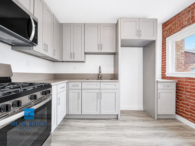 147 Normandie Ave #209, Los Angeles, CA 90004
