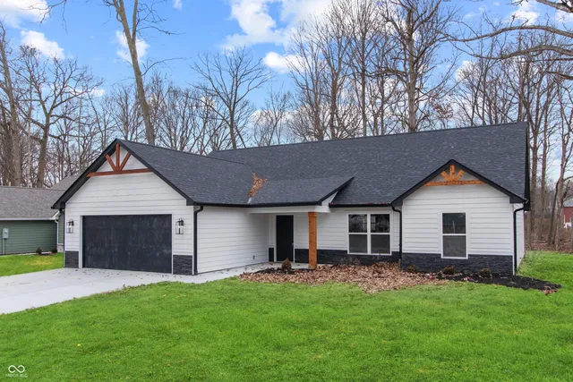 4723 Malus Blvd, Anderson, IN 46011