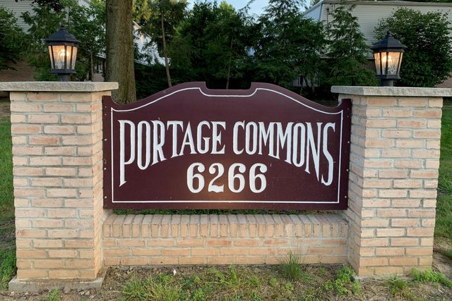 6266 Portage St   NW #7, North Canton, OH 44720