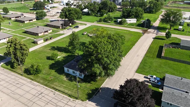 212 N  Harlan Ave, Harvard, NE 68944
