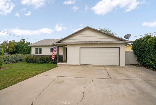 17304 Kingsbury St, Granada Hills, CA 91344