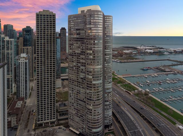 155 N  Harbor Dr #4808, Chicago, IL 60601