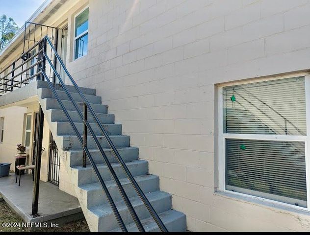 1334 BARNETT Street UNIT 4, Jacksonville, FL 32209