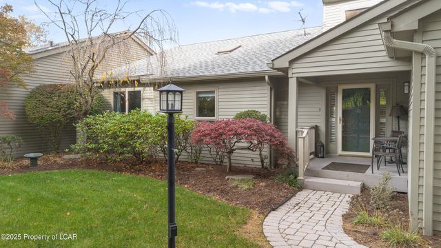 747 Greens, Dallas, PA 18612