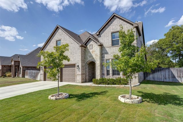 169 Breeders Dr, Willow Park, TX 76087