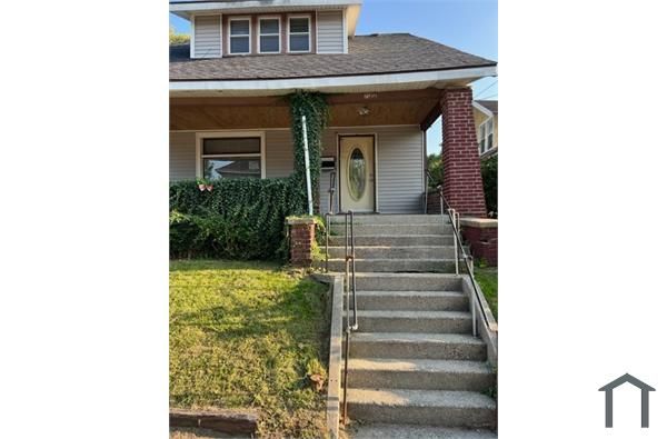 722 Liberty St SW, Grand Rapids, MI 49503