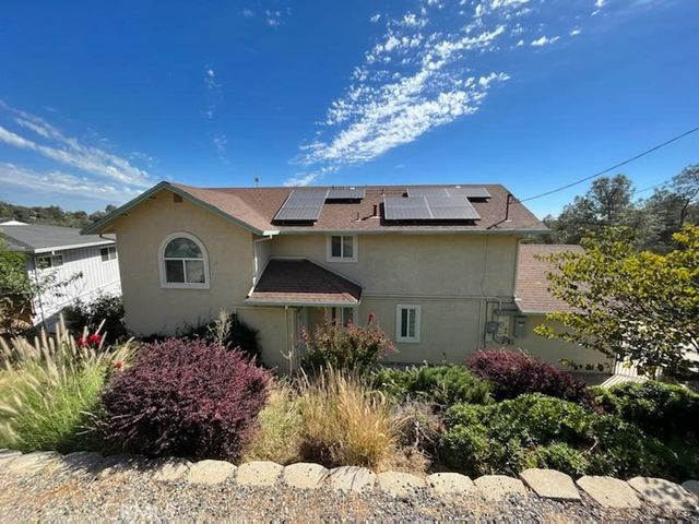 355 Canyon Highlands Dr, Oroville, CA 95966