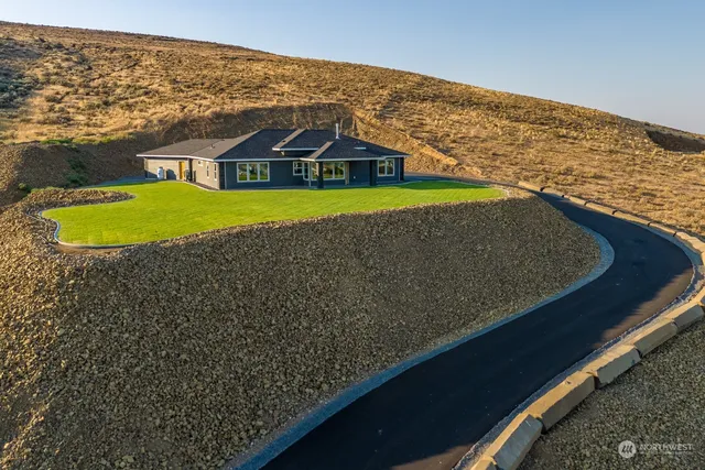 532 Jadehurst Drive, Ephrata, WA 98823