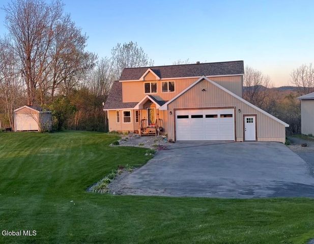 632 W River Rd B, Gansevoort, NY 12831