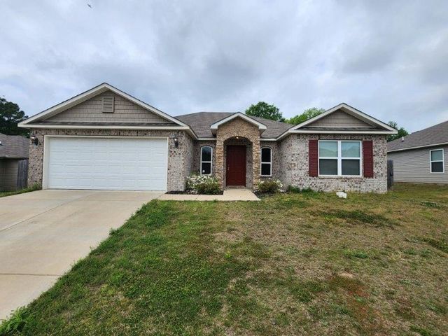 2313 Kenneth Dr, Benton, AR 72015