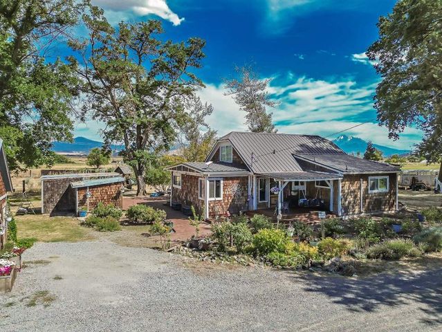 304 Fiock Rd, Montague, CA 96064