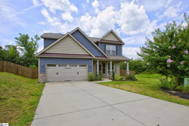 793 Silver Pines Ln, Duncan, SC 29334