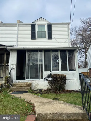 5208 Jay St NE, Washington, DC 20019