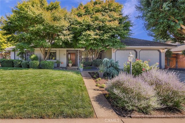 529 Countryside Ln, Chico, CA 95973