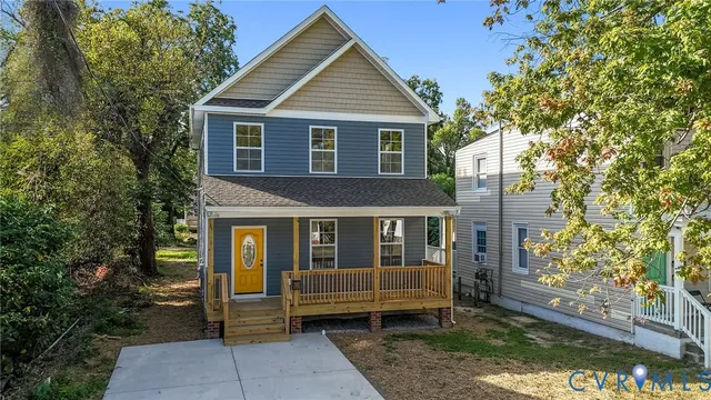 1138 Farmer St, Petersburg, VA 23803