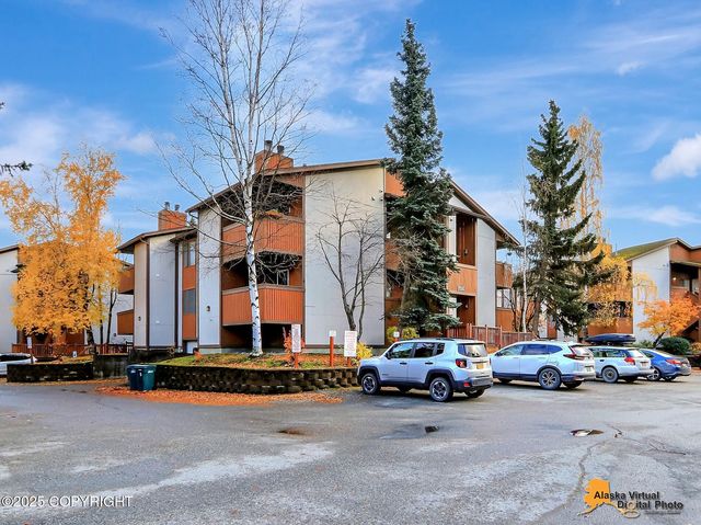 7232 Foxridge Cir #9-A, Anchorage, AK 99518