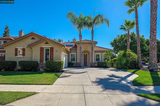 424 Empire Ct, Brentwood, CA 94513