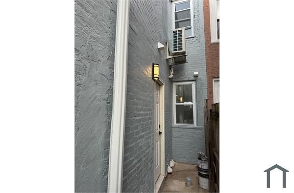2018 E  Lehigh Ave, Philadelphia, PA 19125