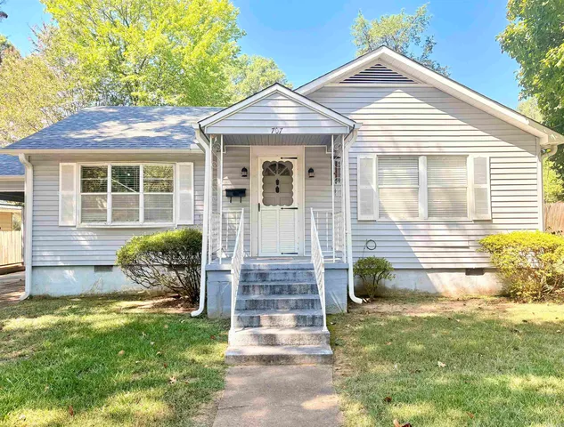 707 N  Cedar St, Searcy, AR 72143