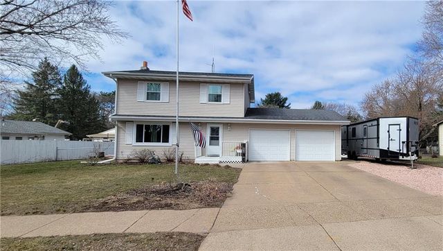 816 Meridian Heights Drive, Eau Claire, WI 54703