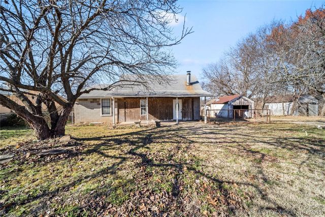 404 S  5th Ave, Cleveland, OK 74020