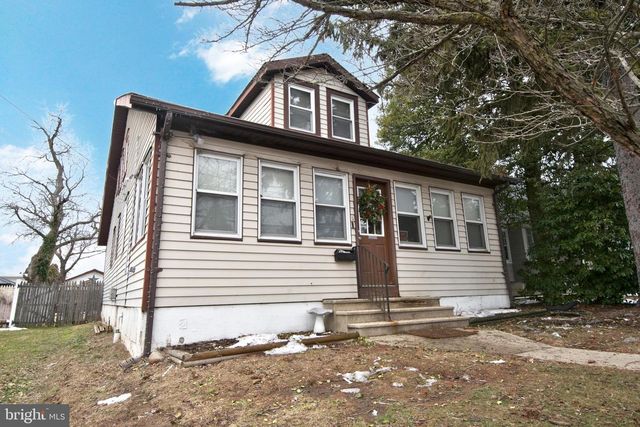 723 Puritan Ave, Lawrence Township, NJ 08648