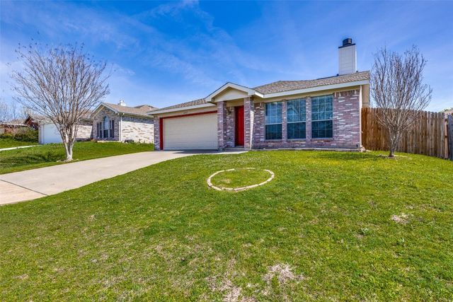 2737 Brea Canyon Rd, Fort Worth, TX 76108