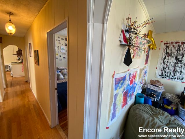 29 Cameron Ave #7, Somerville, MA 02144