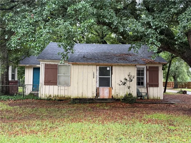 1600 7th St, Lake Charles, LA 70601