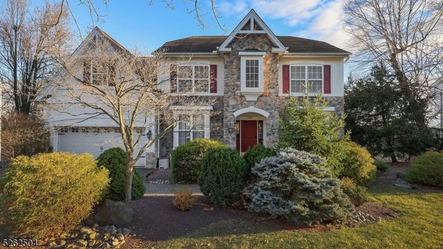225 W End Ave, Green Brook, NJ 08812