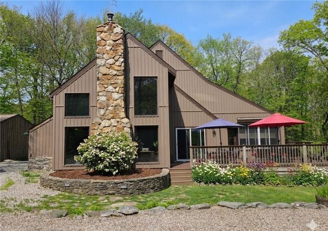 126 Oak St, Boswell, PA 15531