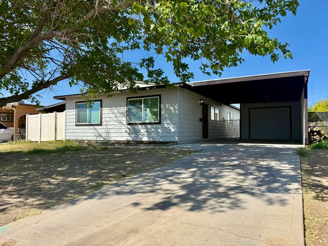 2691 San Domingo Ln #1, Las Vegas, NV 89115