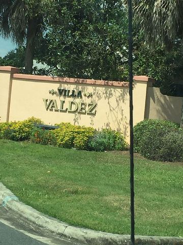 733 Villita Ln, The Villages, FL 32159