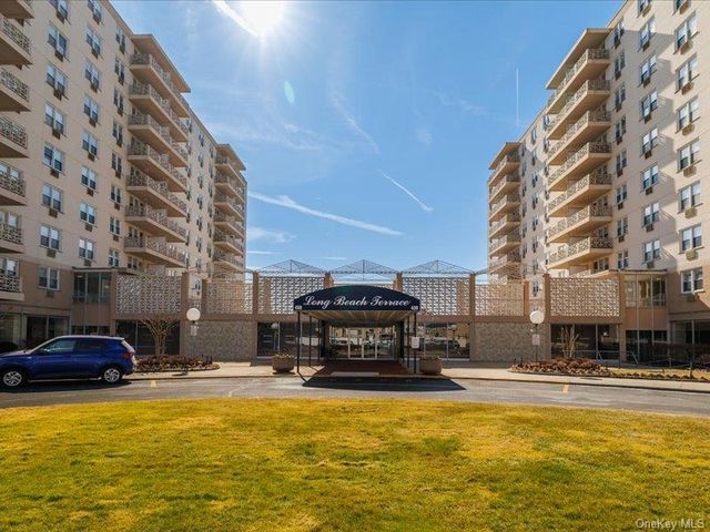 450 Shore #6L, Long Beach, NY 11561