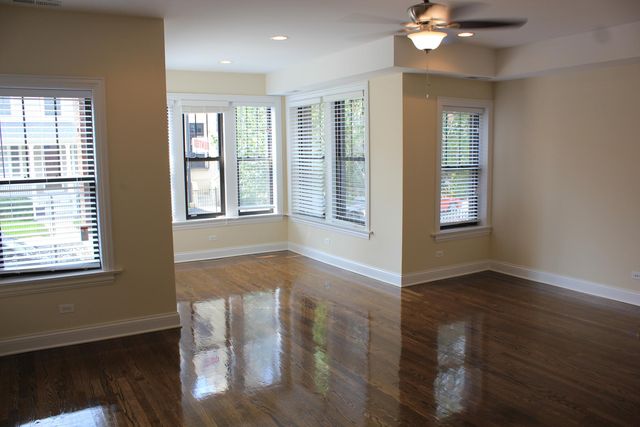 3711 N  Wilton Ave #2, Chicago, IL 60613