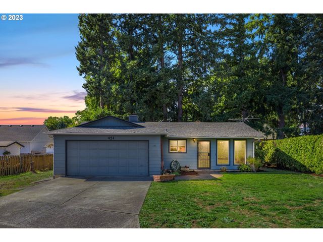 451 N  Knott St, Canby, OR 97013