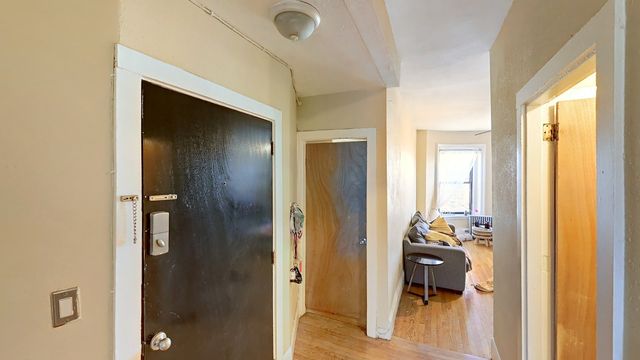 88 Hammond St   #7, Boston, MA 02120