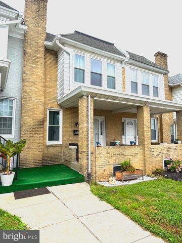 4253 Houghton St, Philadelphia, PA 19128